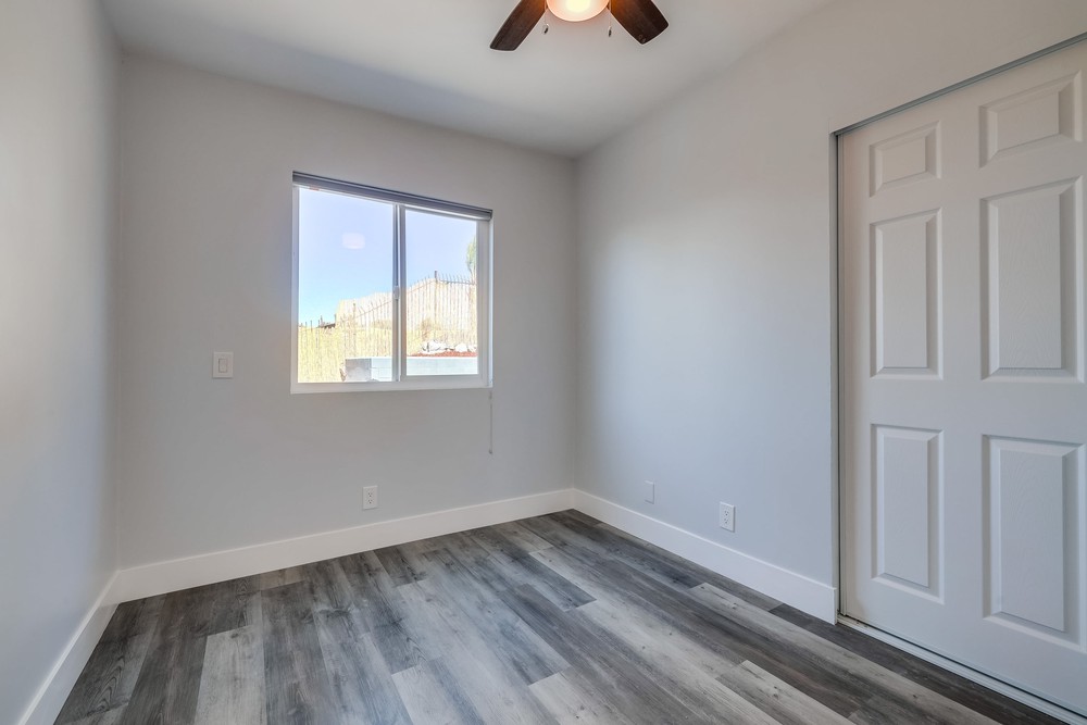 Virtual tour photo 17 of 41 for 3560 Island Ave