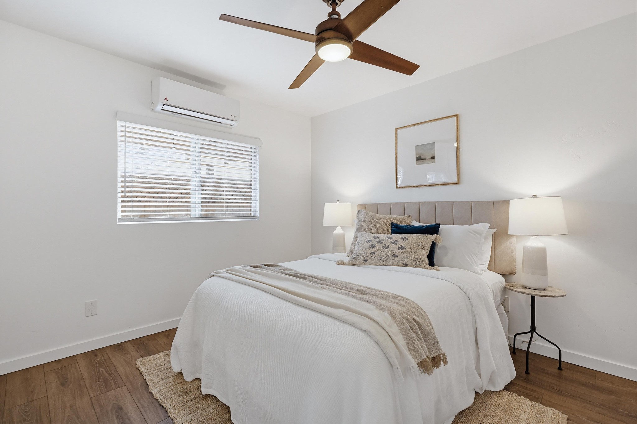 Virtual tour photo 23 of 33 for 3562 Marlborough Ave #04