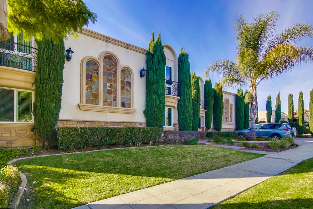 Virtual tour photo 4 of 32 for 3562 Marlborough Ave
