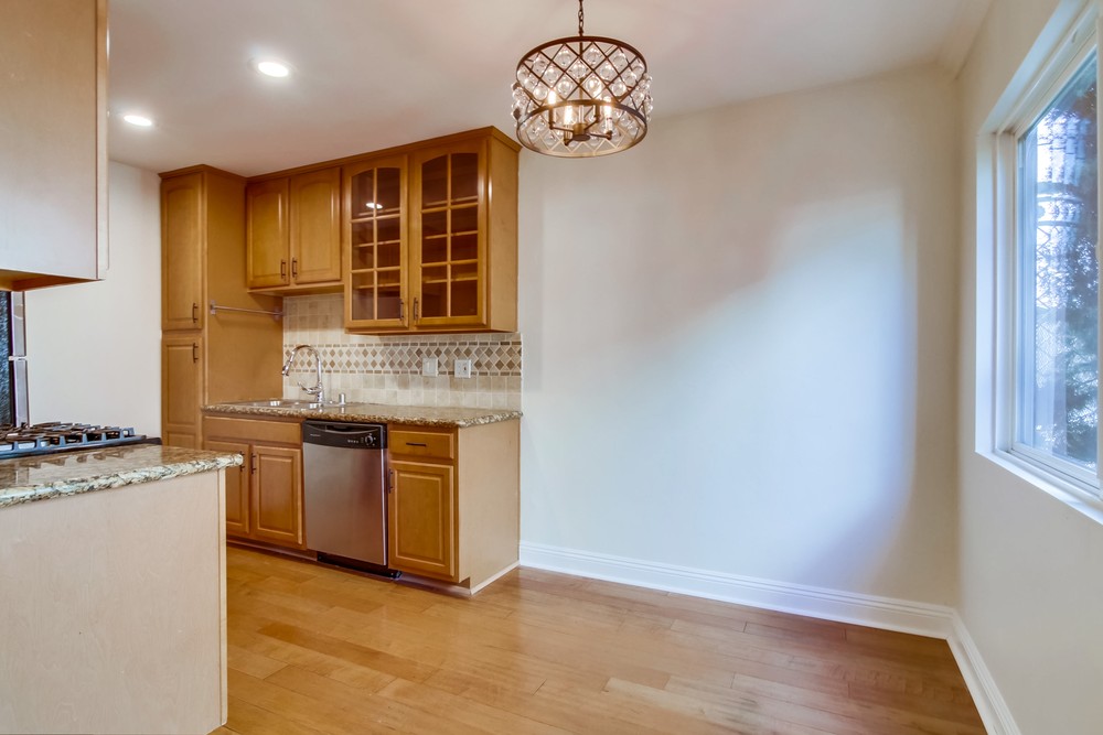 Virtual tour photo 14 of 32 for 3562 Marlborough Ave
