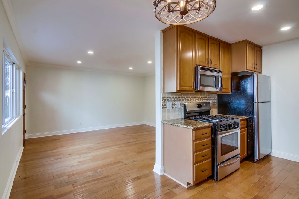 Virtual tour photo 17 of 32 for 3562 Marlborough Ave