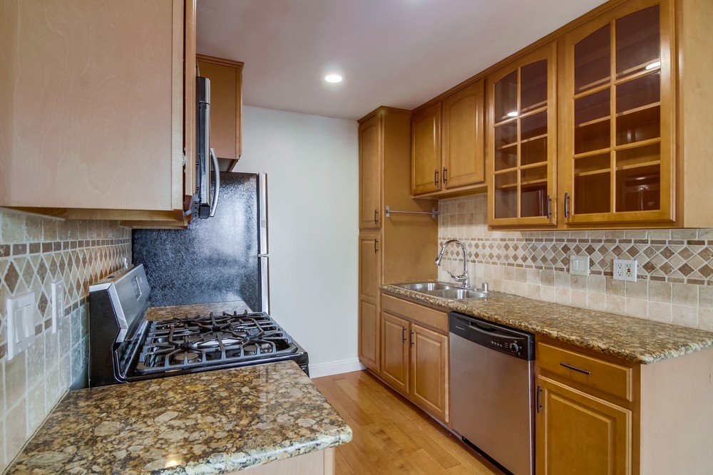 Virtual tour photo 20 of 32 for 3562 Marlborough Ave
