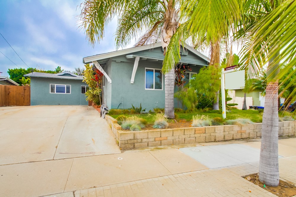 Virtual tour photo 5 of 54 for 3563 Mt Acomita Ave