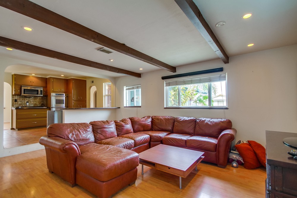 Virtual tour photo 11 of 54 for 3563 Mt Acomita Ave