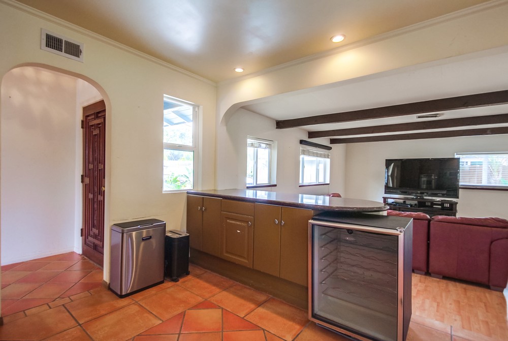 Virtual tour photo 23 of 54 for 3563 Mt Acomita Ave