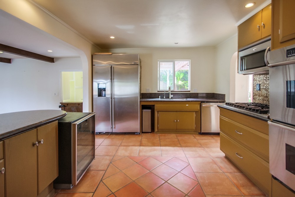 Virtual tour photo 24 of 54 for 3563 Mt Acomita Ave