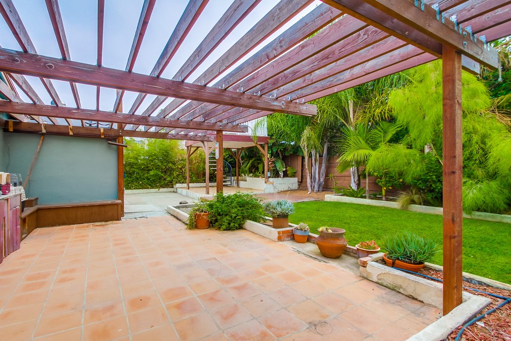 Virtual tour photo 52 of 54 for 3563 Mt Acomita Ave