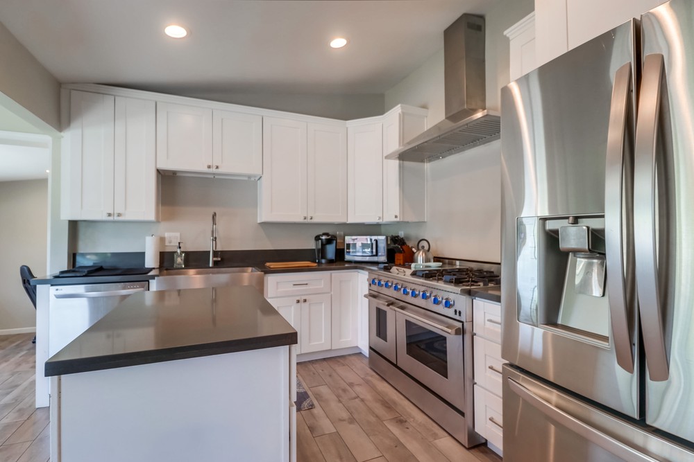Virtual tour photo 10 of 49 for 3567 Ottawa Ave
