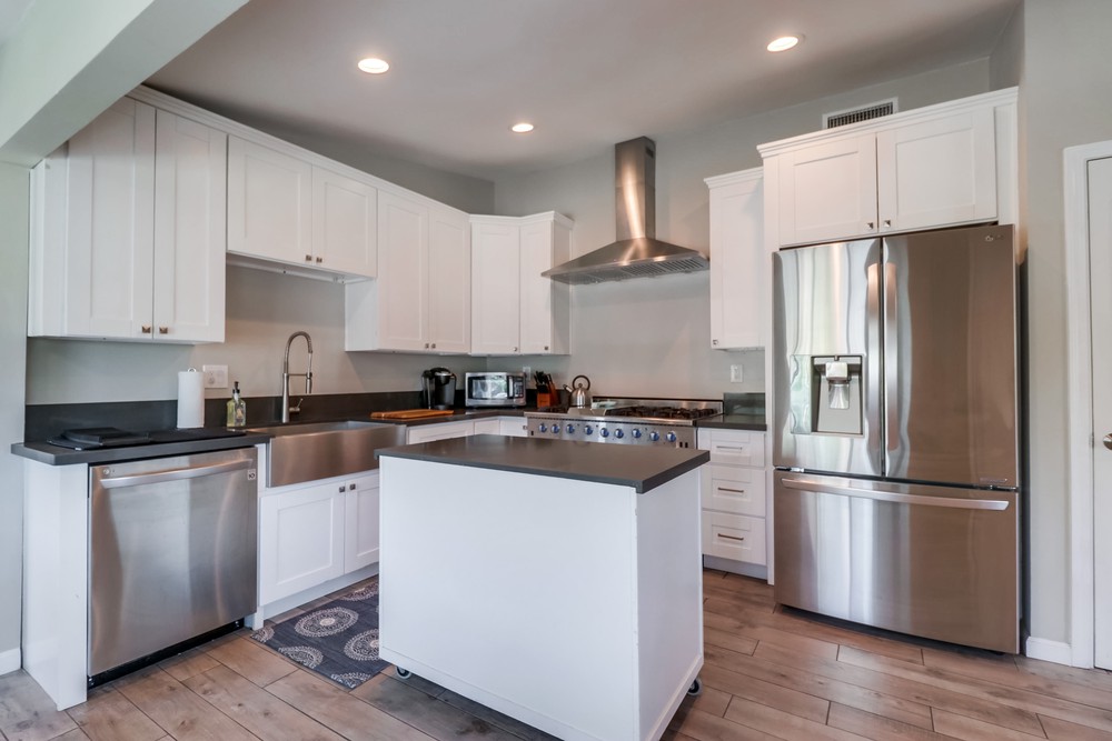 Virtual tour photo 13 of 49 for 3567 Ottawa Ave