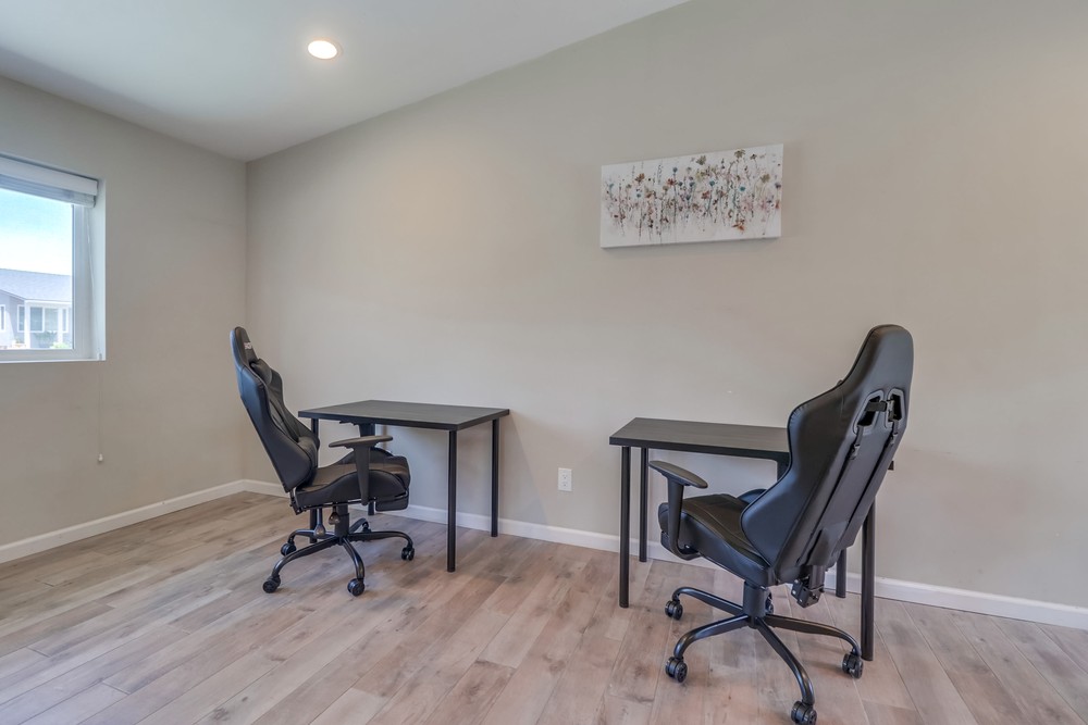 Virtual tour photo 18 of 49 for 3567 Ottawa Ave