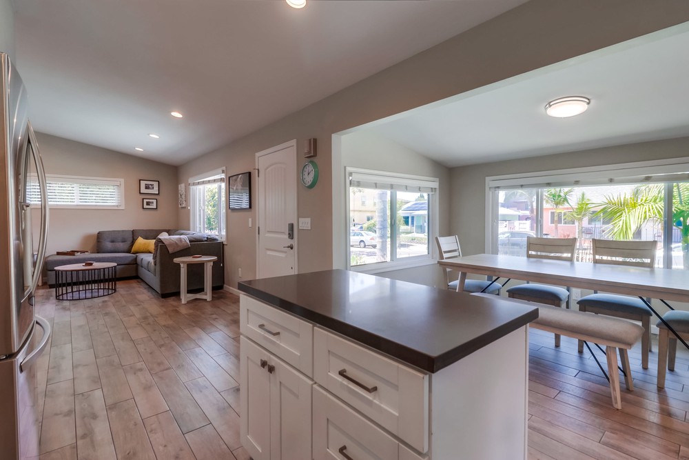 Virtual tour photo 21 of 49 for 3567 Ottawa Ave