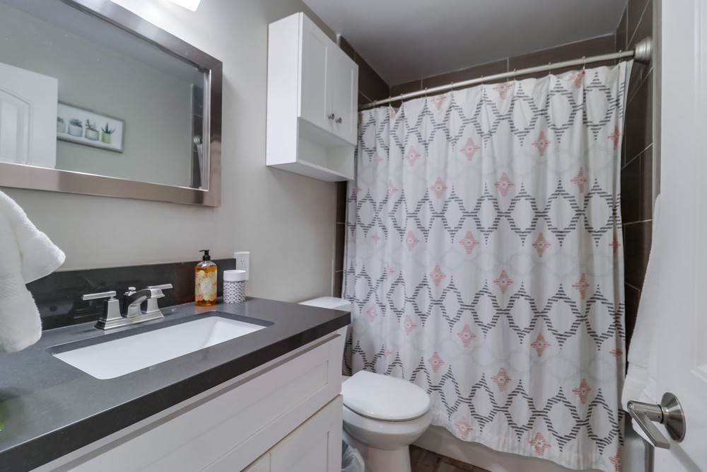 Virtual tour photo 24 of 49 for 3567 Ottawa Ave