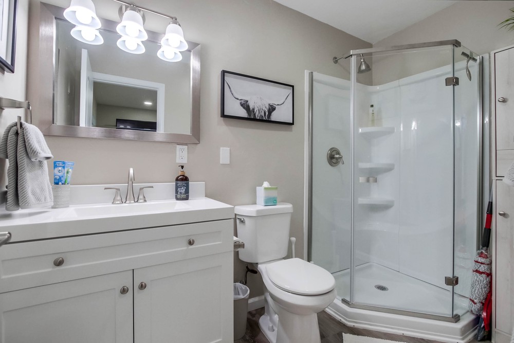 Virtual tour photo 19 of 27 for 3567 Ottawa Ave