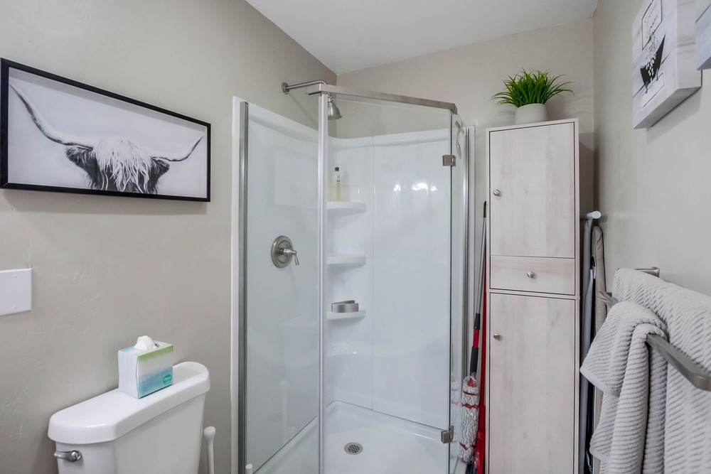 Virtual tour photo 20 of 27 for 3567 Ottawa Ave