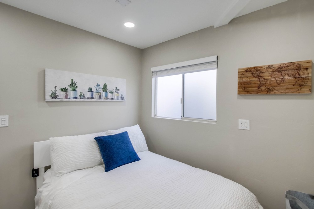 Virtual tour photo 23 of 27 for 3567 Ottawa Ave