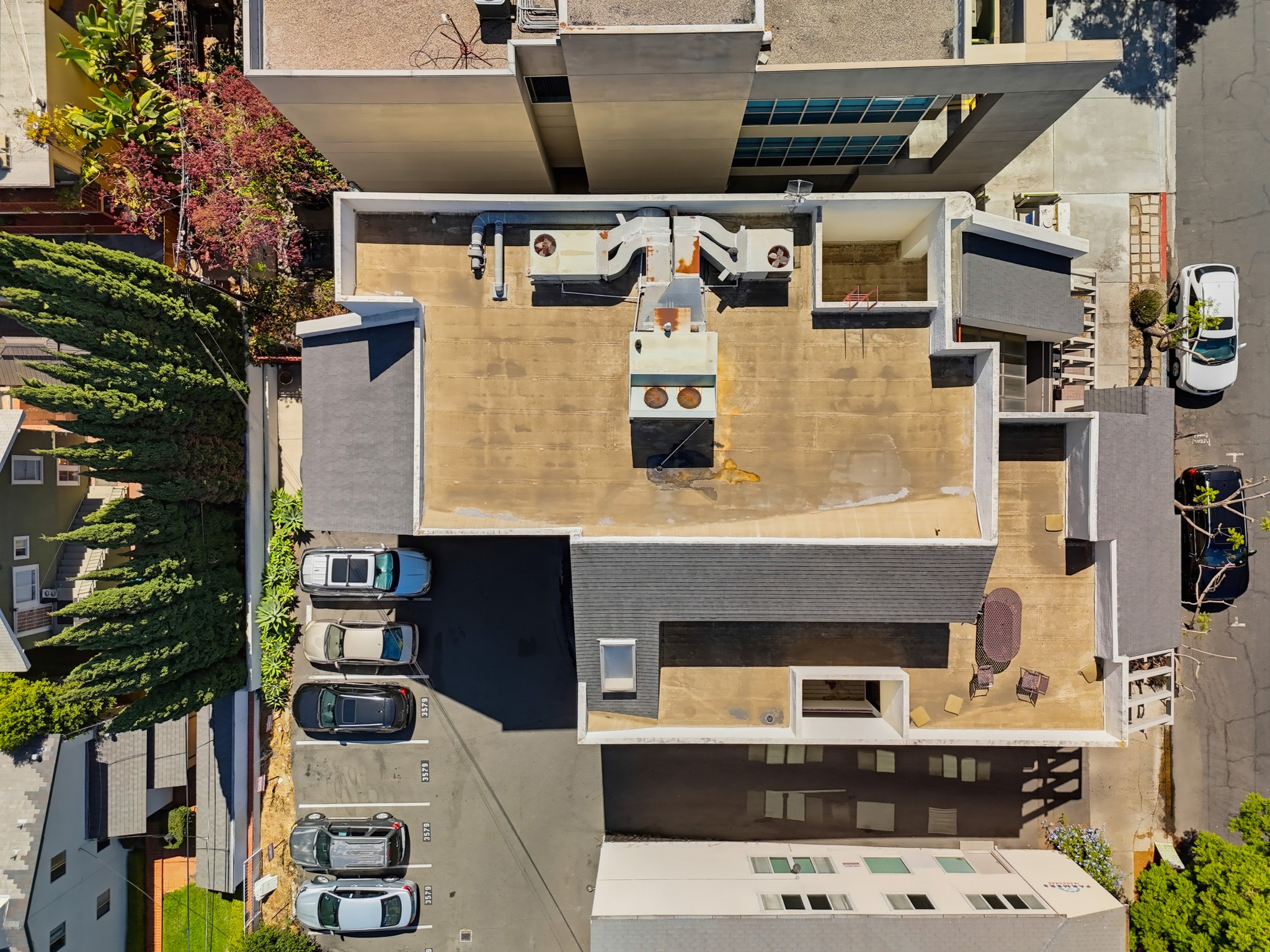 Virtual tour photo 10 of 61 for 3569 Fifth Ave