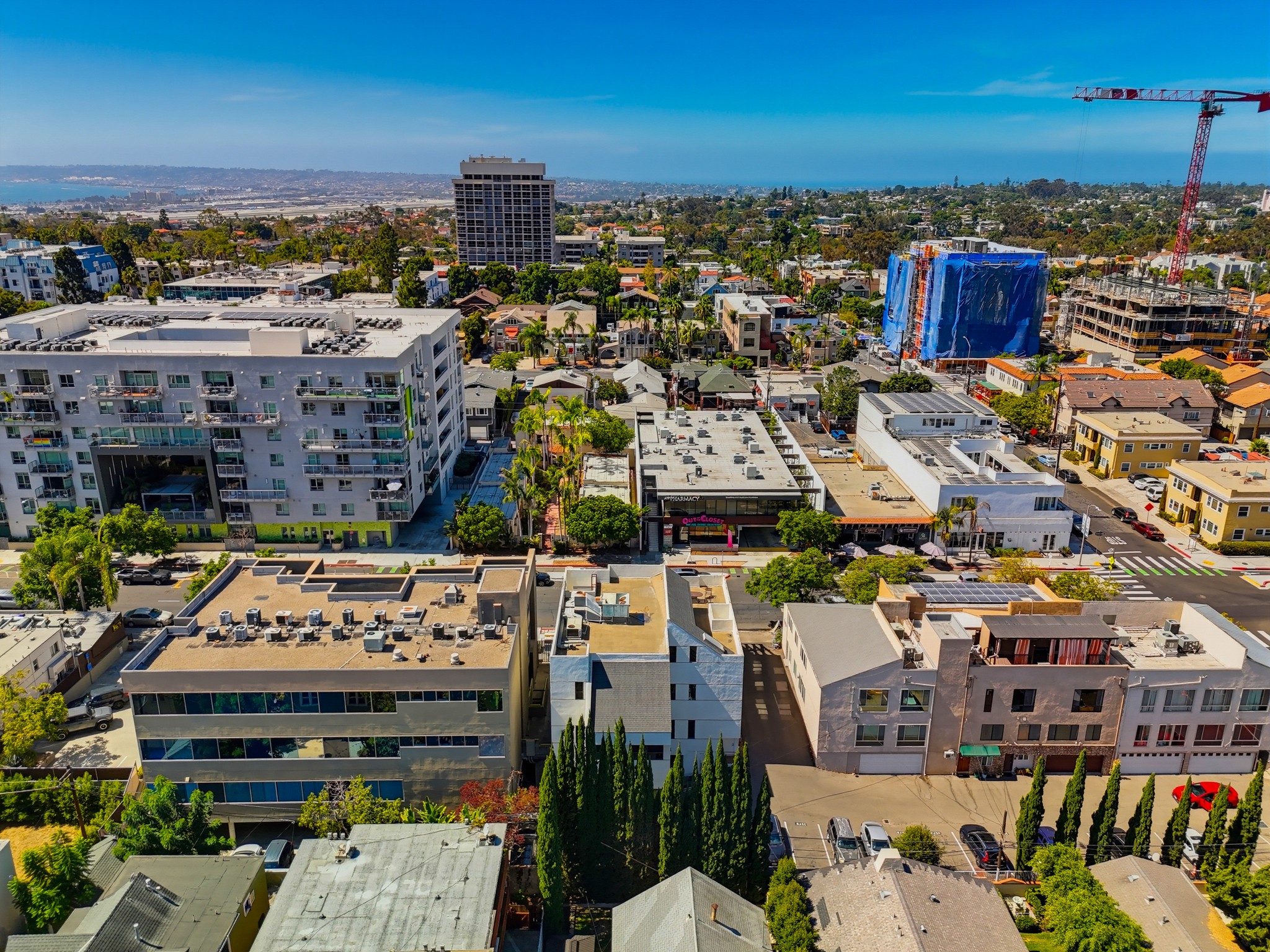 Virtual tour photo 13 of 61 for 3569 Fifth Ave