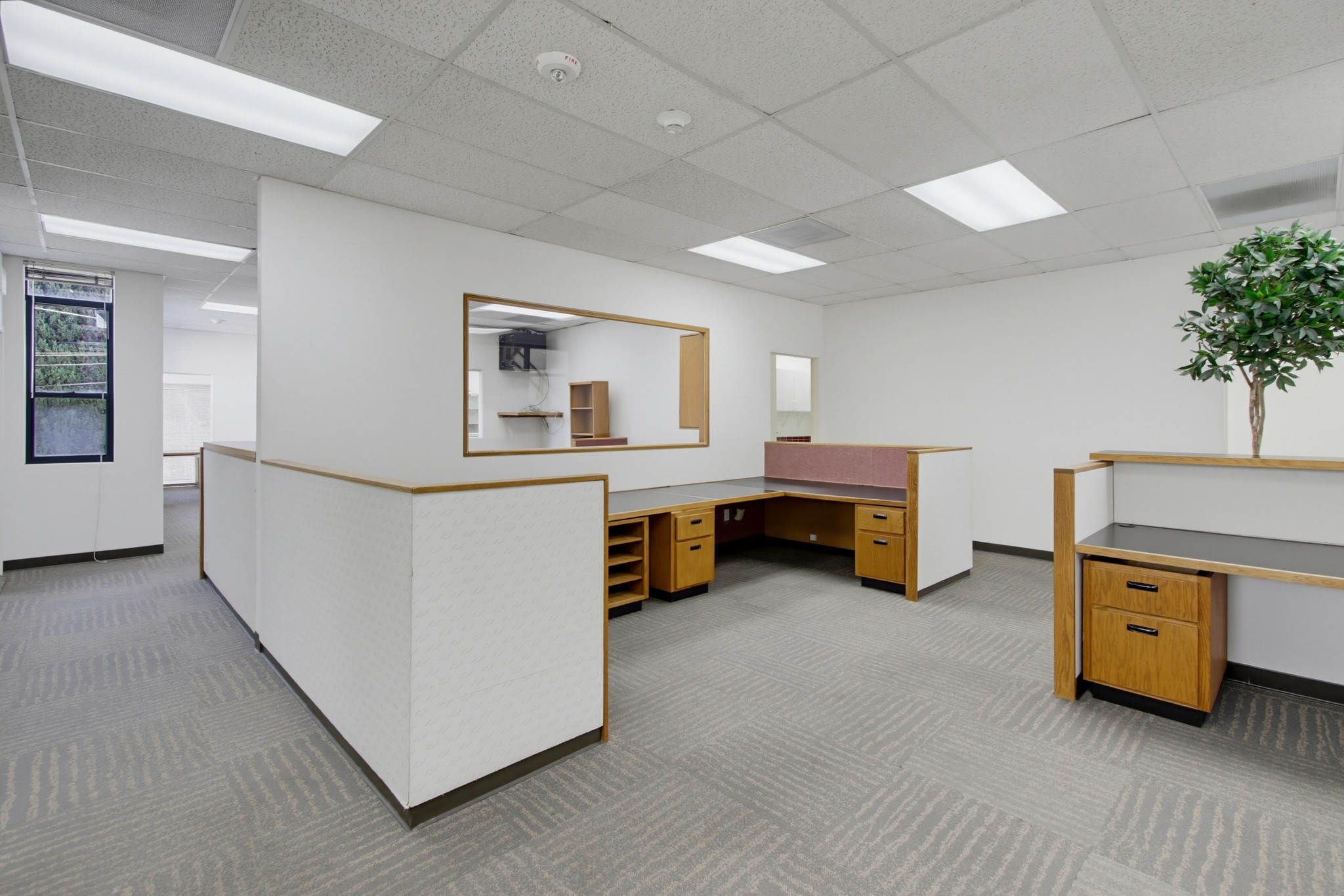 Virtual tour photo 30 of 61 for 3569 Fifth Ave
