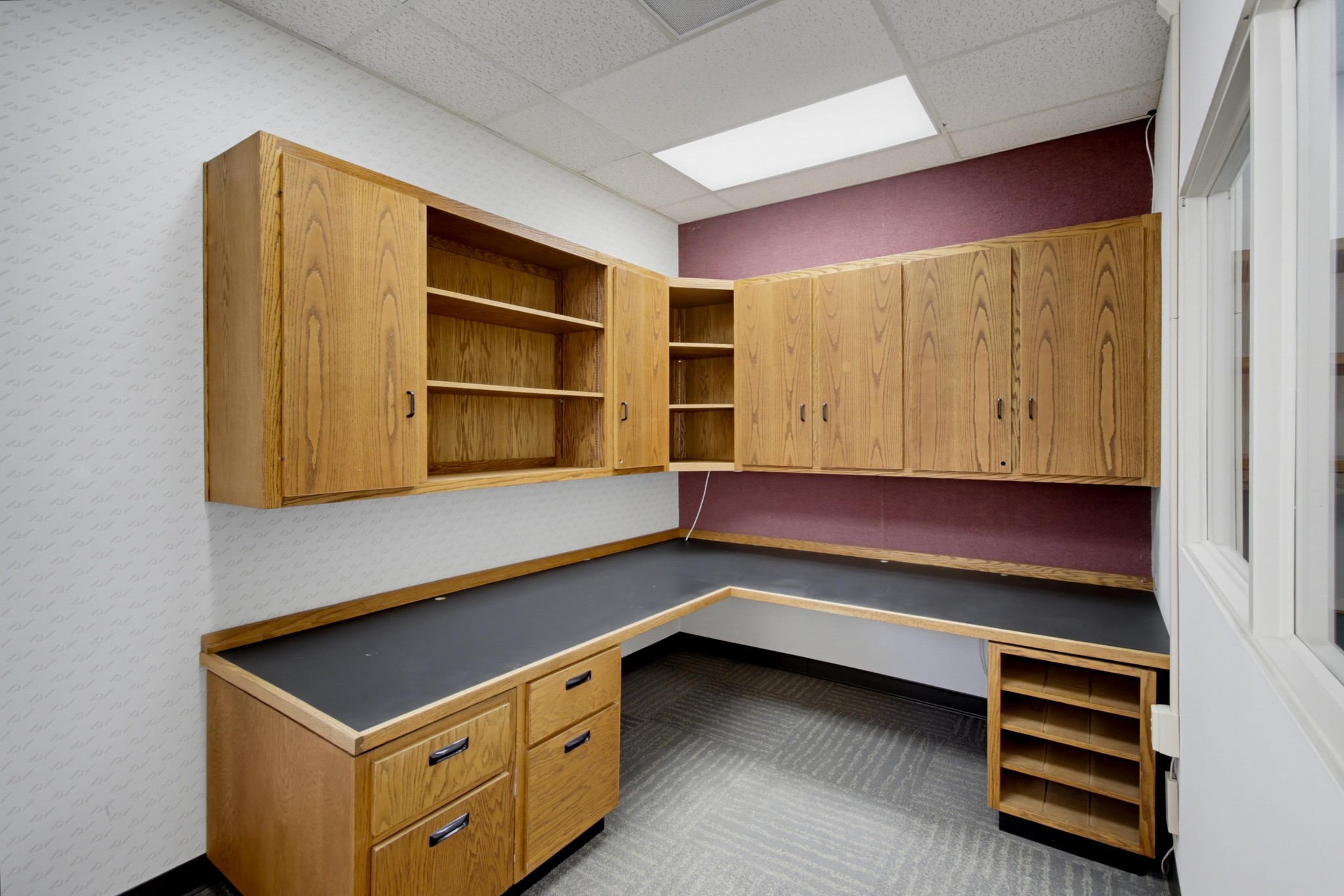 Virtual tour photo 33 of 61 for 3569 Fifth Ave