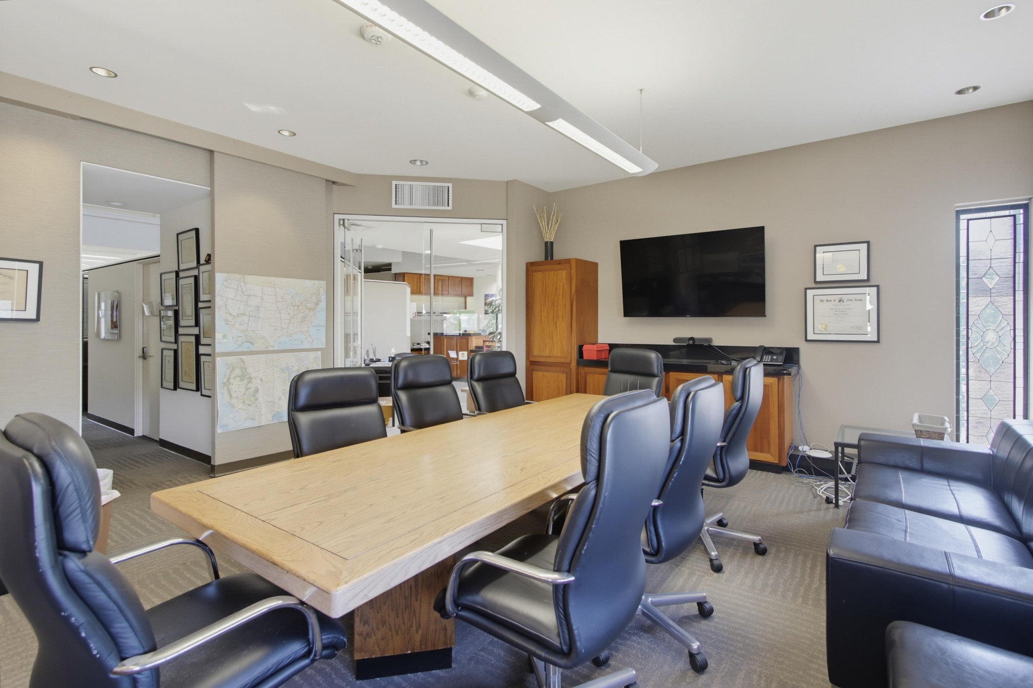 Virtual tour photo 51 of 61 for 3569 Fifth Ave