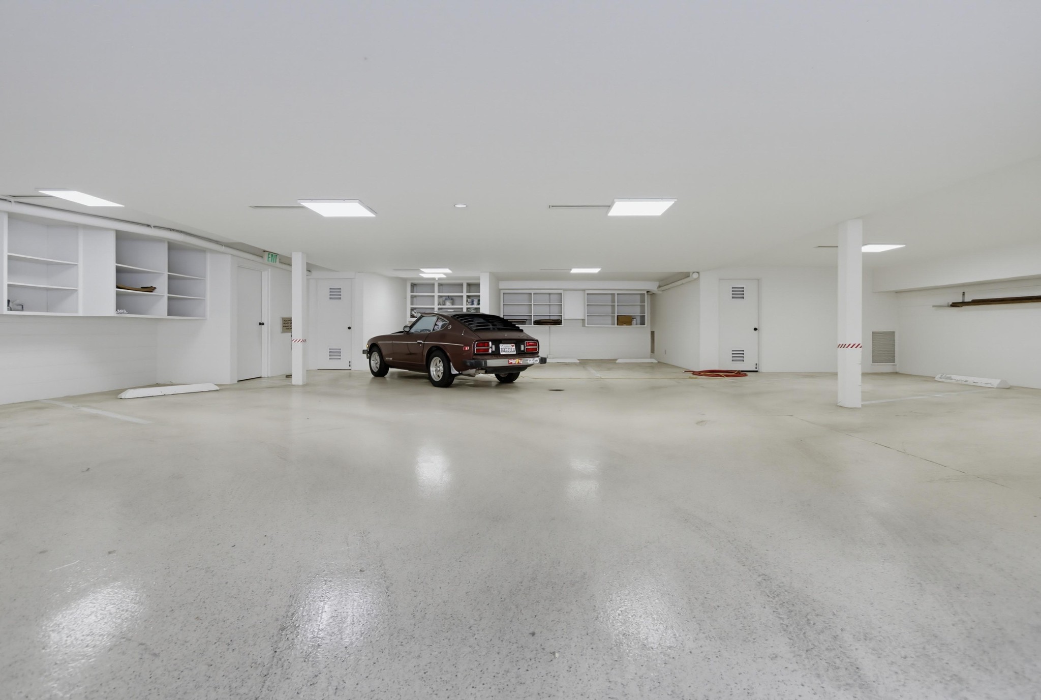 Virtual tour photo 59 of 61 for 3569 Fifth Ave