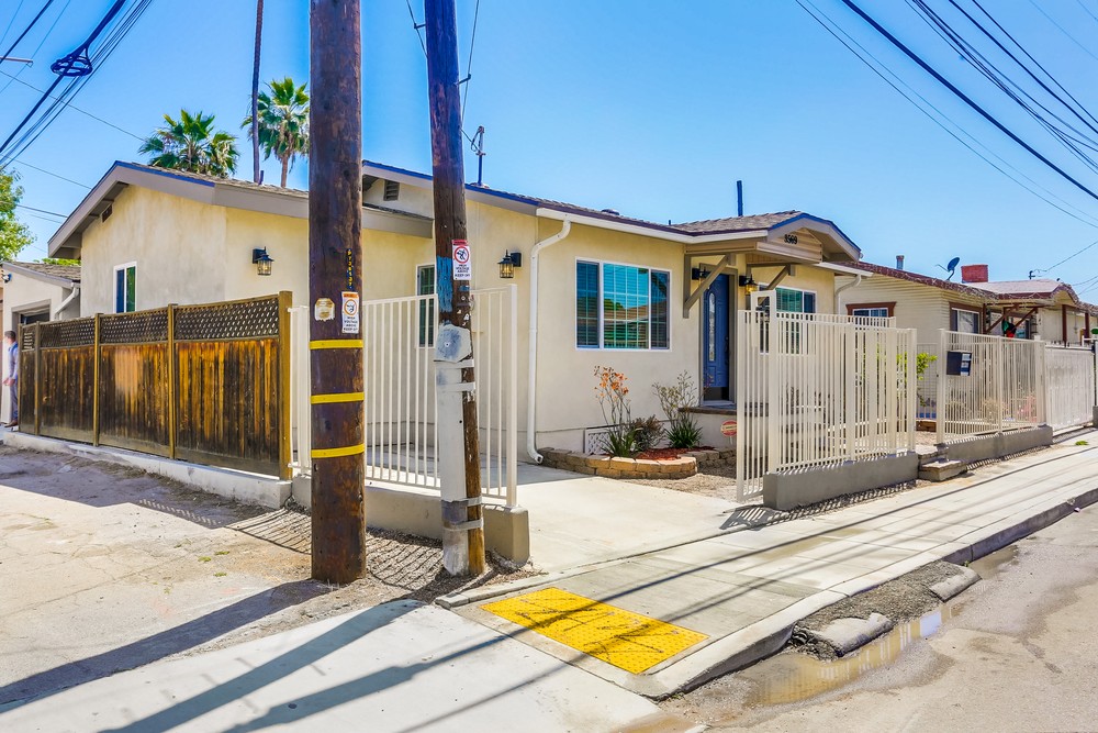 Virtual tour photo 3 of 43 for 3569 Polk Ave