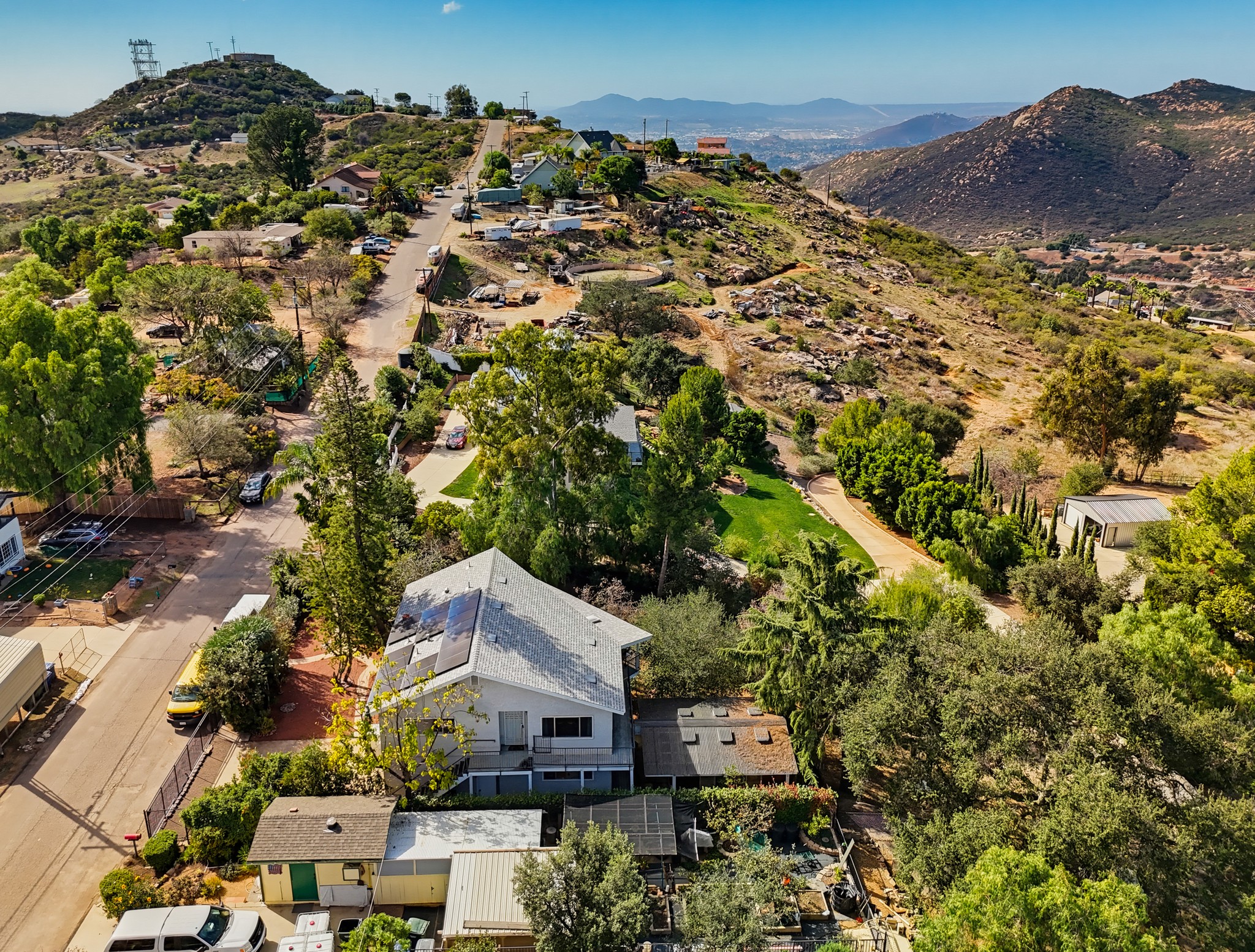 Virtual tour photo 26 of 38 for 357 Alta Ln
