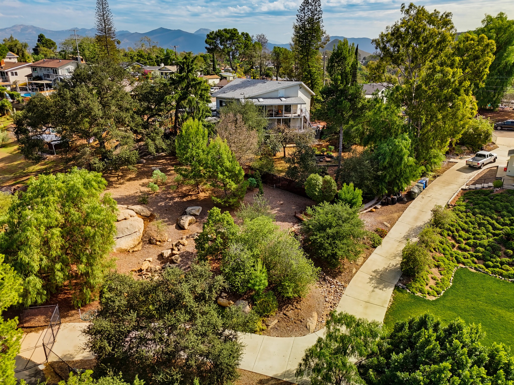 Virtual tour photo 35 of 38 for 357 Alta Ln