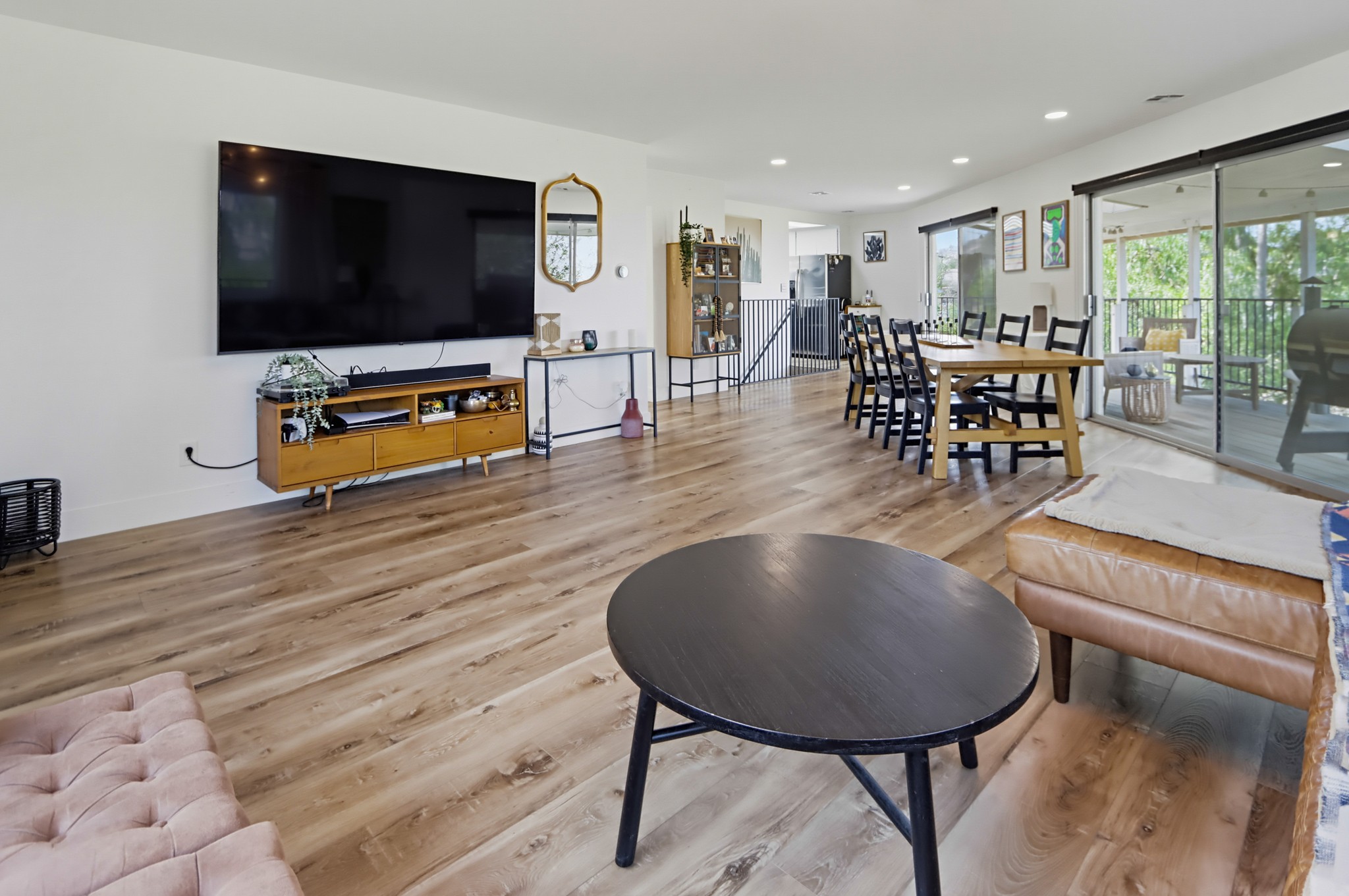 Virtual tour photo 10 of 62 for 357 Alta Ln