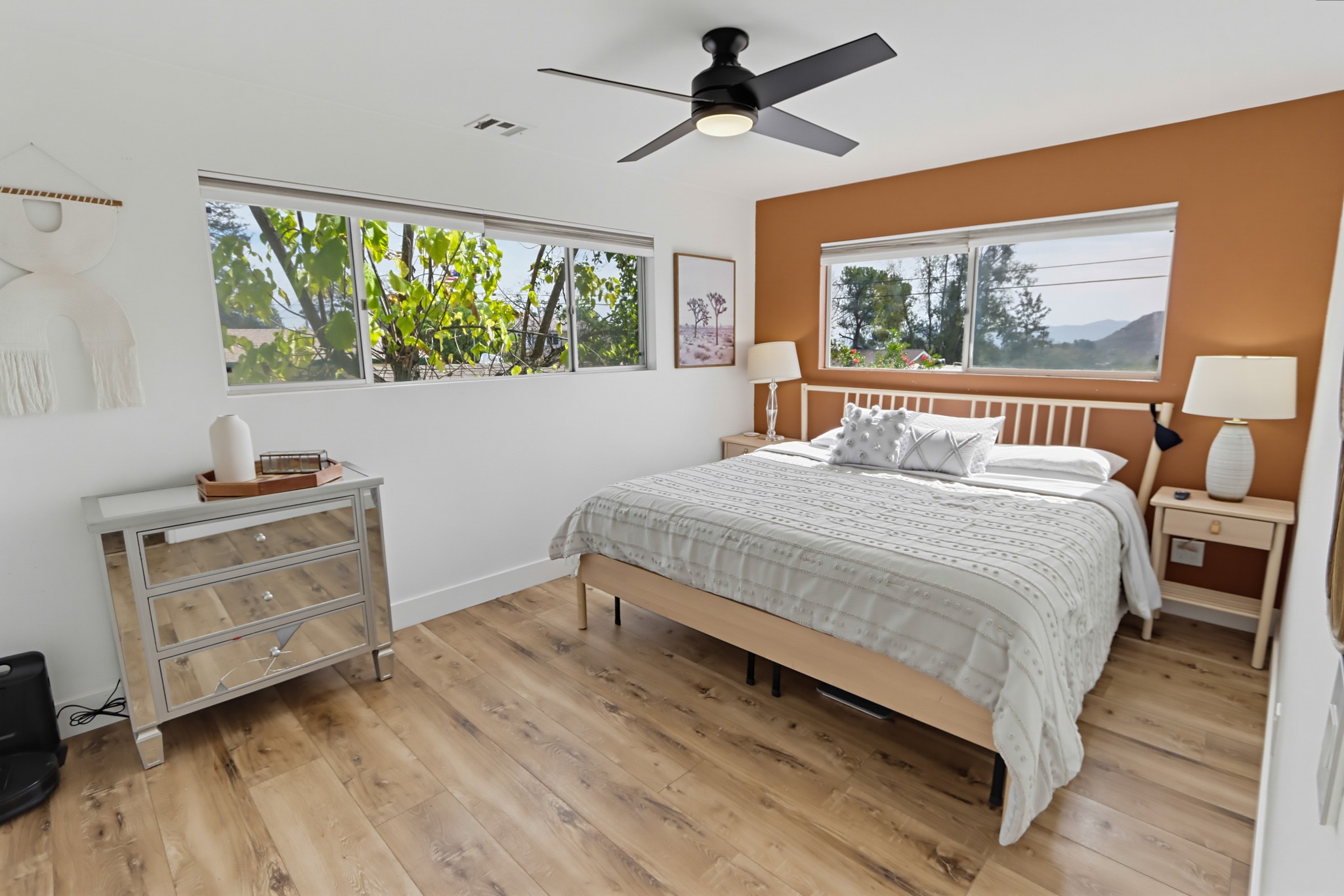 Virtual tour photo 22 of 62 for 357 Alta Ln