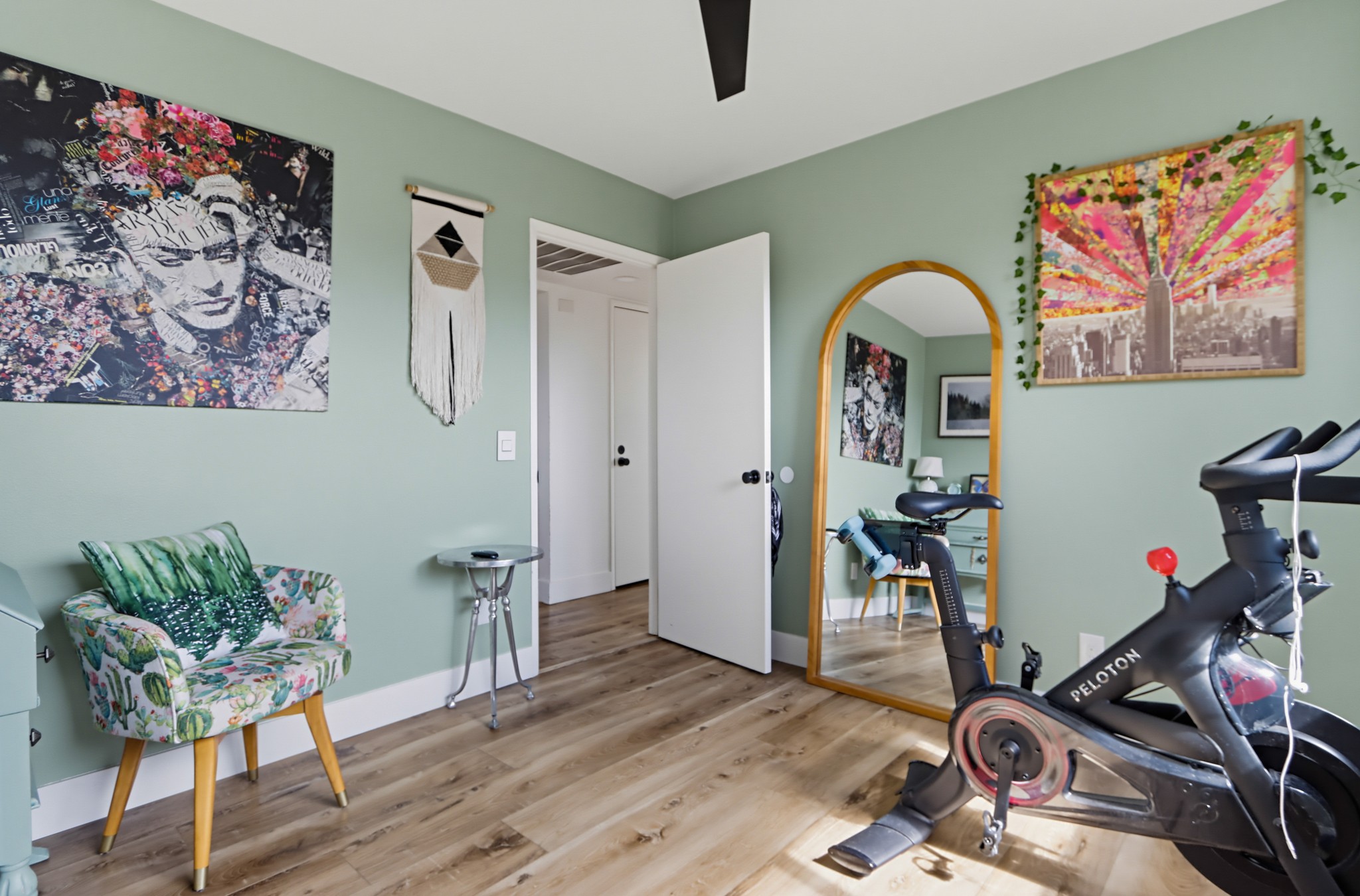 Virtual tour photo 29 of 62 for 357 Alta Ln