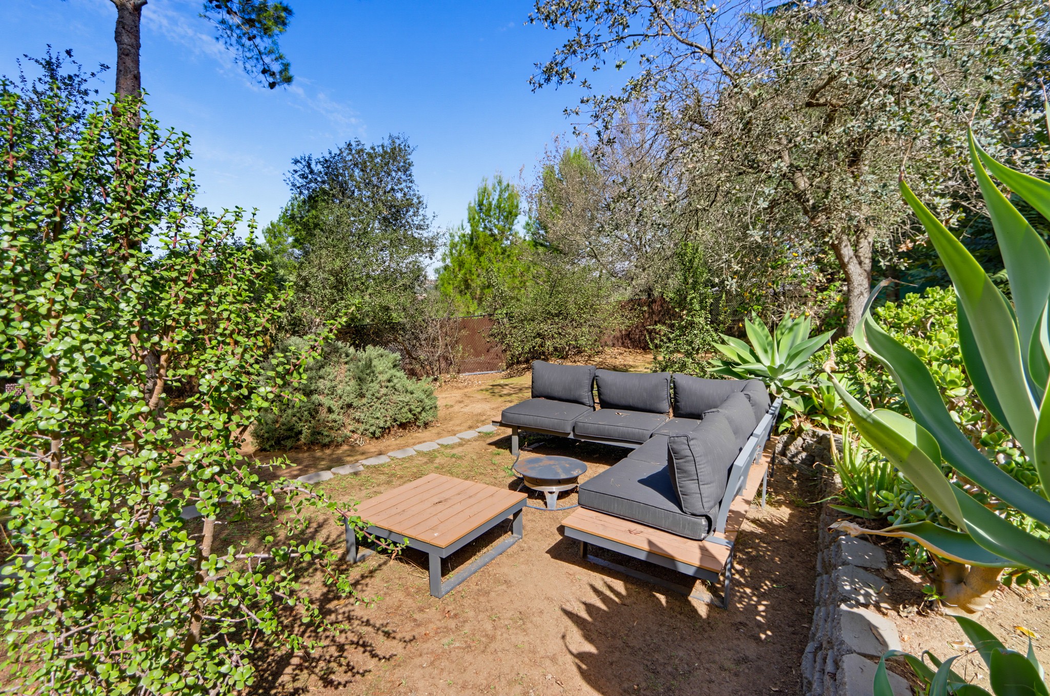 Virtual tour photo 56 of 62 for 357 Alta Ln