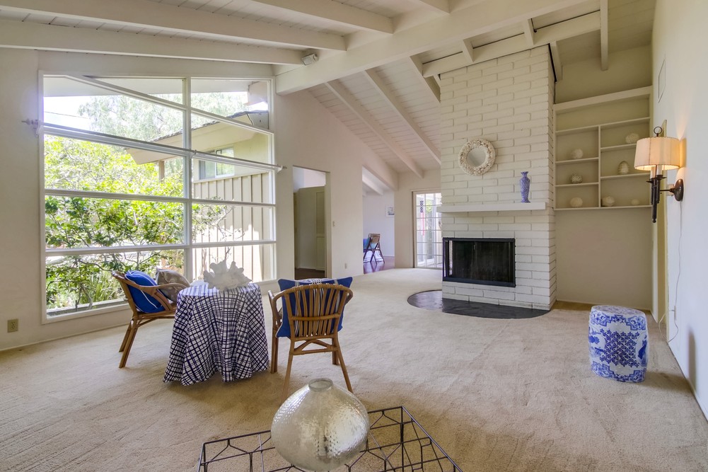 Virtual tour photo 13 of 44 for 3570 Charles St