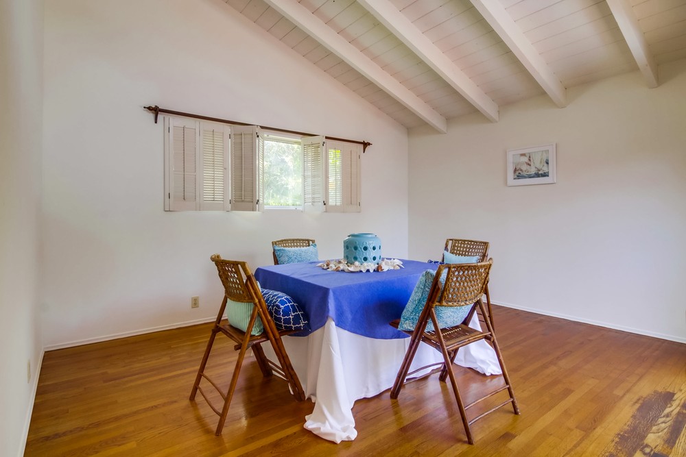 Virtual tour photo 16 of 44 for 3570 Charles St