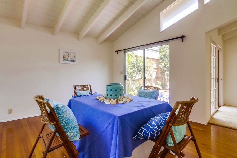 Virtual tour photo 18 of 44 for 3570 Charles St