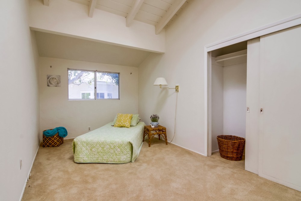 Virtual tour photo 23 of 44 for 3570 Charles St