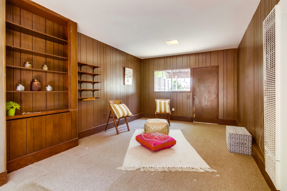 Virtual tour photo 33 of 44 for 3570 Charles St