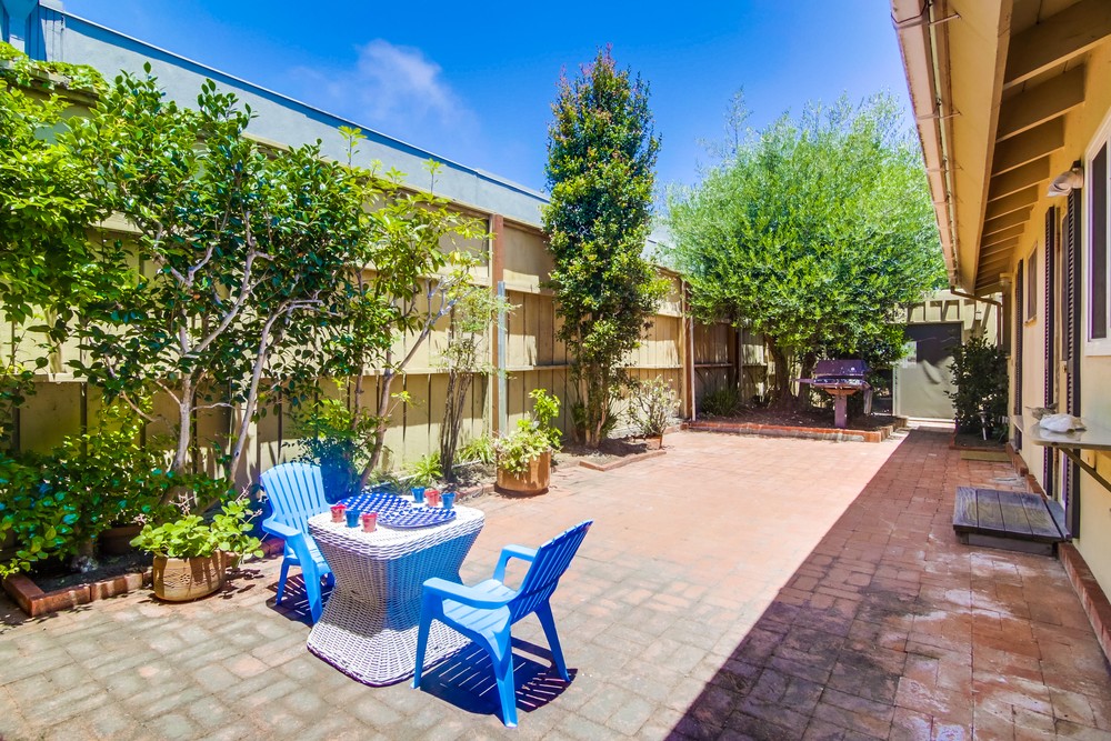 Virtual tour photo 42 of 44 for 3570 Charles St