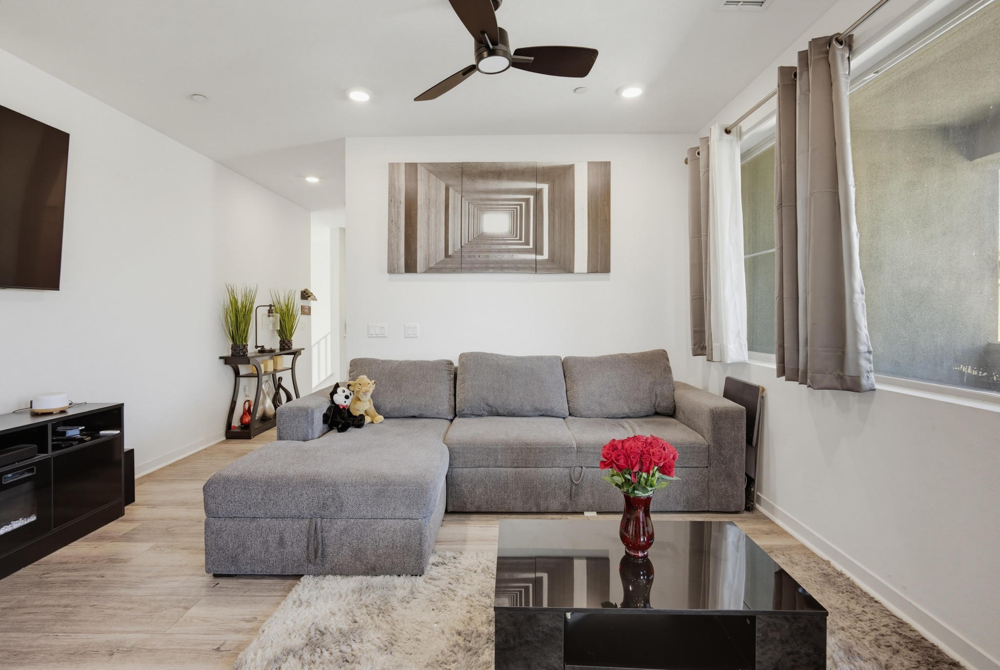Virtual tour photo 10 of 57 for 3570 E Peckham Paseo #2