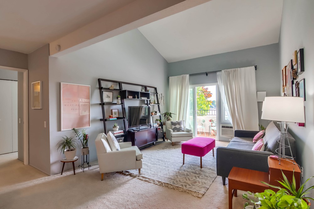 Virtual tour photo 5 of 44 for 3571 Ruffin Rd UNIT 240