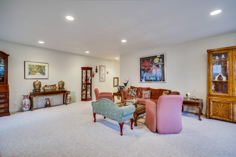 Virtual tour photo 20 of 57 for 3571 Syracuse Avenue