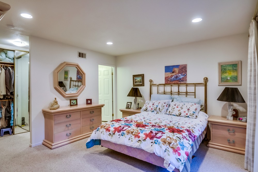 Virtual tour photo 40 of 57 for 3571 Syracuse Avenue