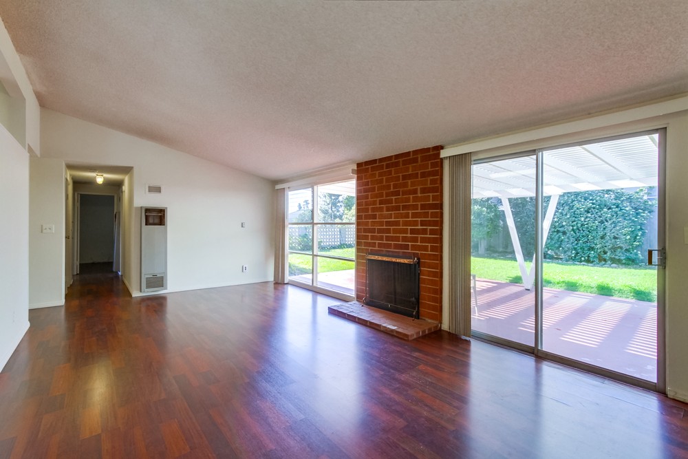Virtual tour photo 7 of 35 for 3572 Marathon Dr