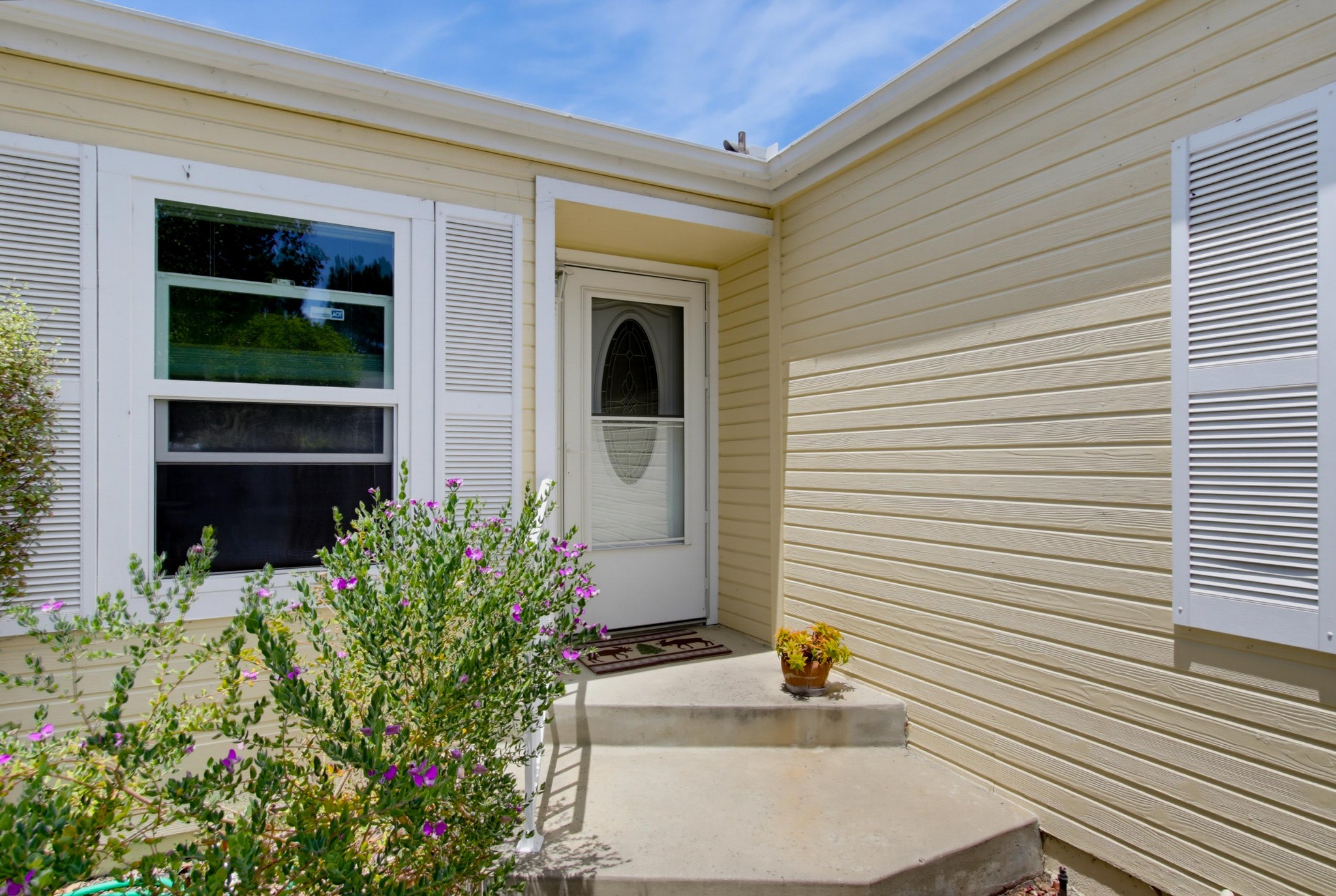 Virtual tour photo 6 of 43 for 3573 Amber Ln