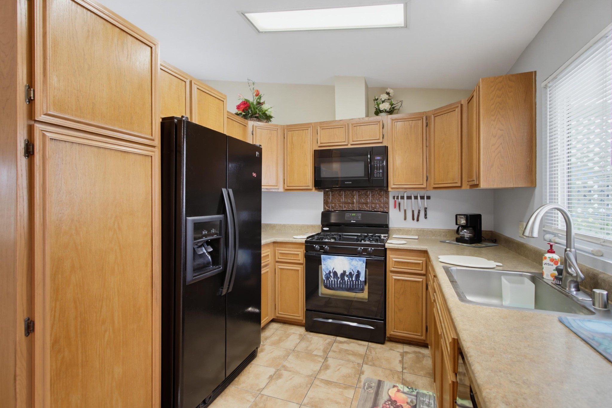 Virtual tour photo 11 of 43 for 3573 Amber Ln