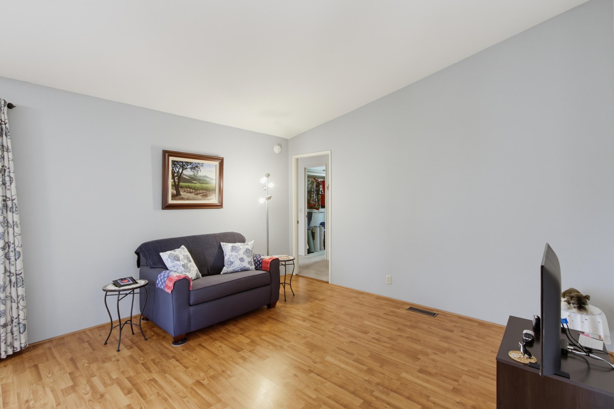 Virtual tour photo 16 of 43 for 3573 Amber Ln