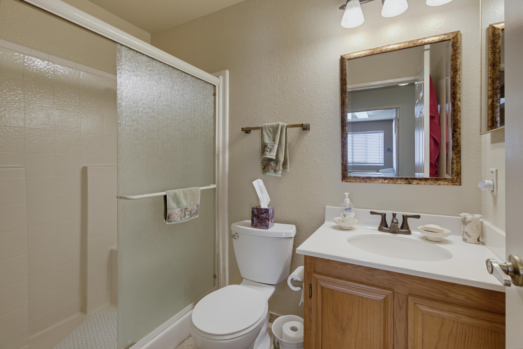 Virtual tour photo 22 of 43 for 3573 Amber Ln