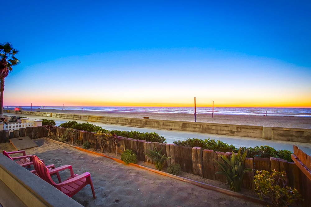 Virtual tour photo 8 of 81 for 3577 Ocean Front Walk