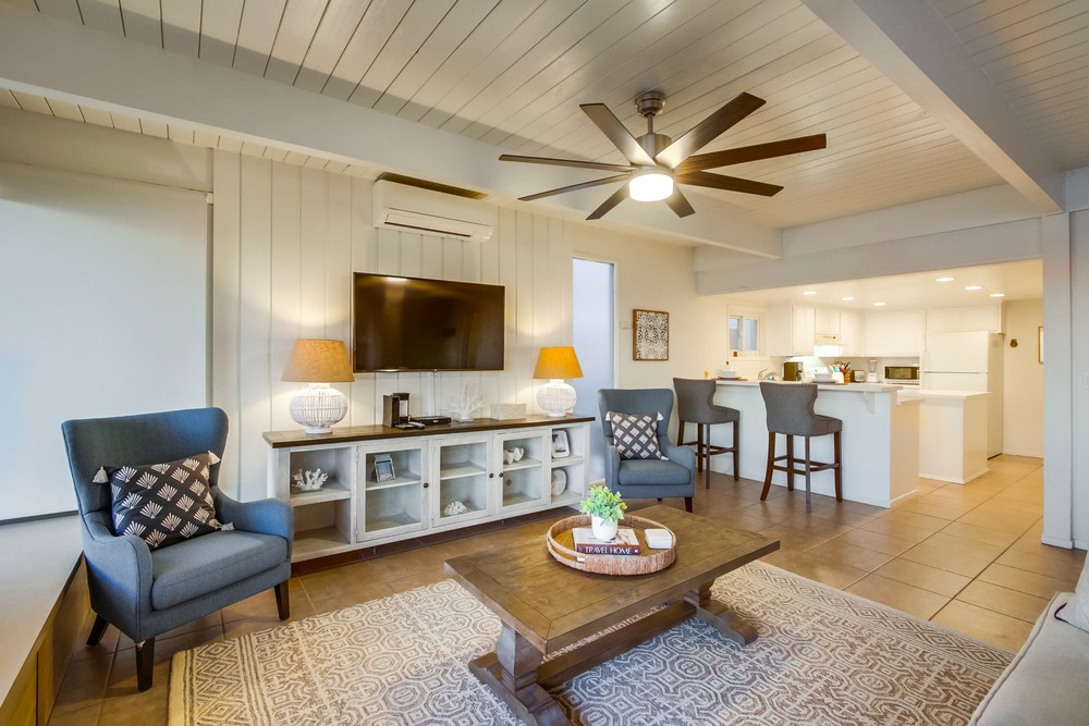 Virtual tour photo 23 of 81 for 3577 Ocean Front Walk