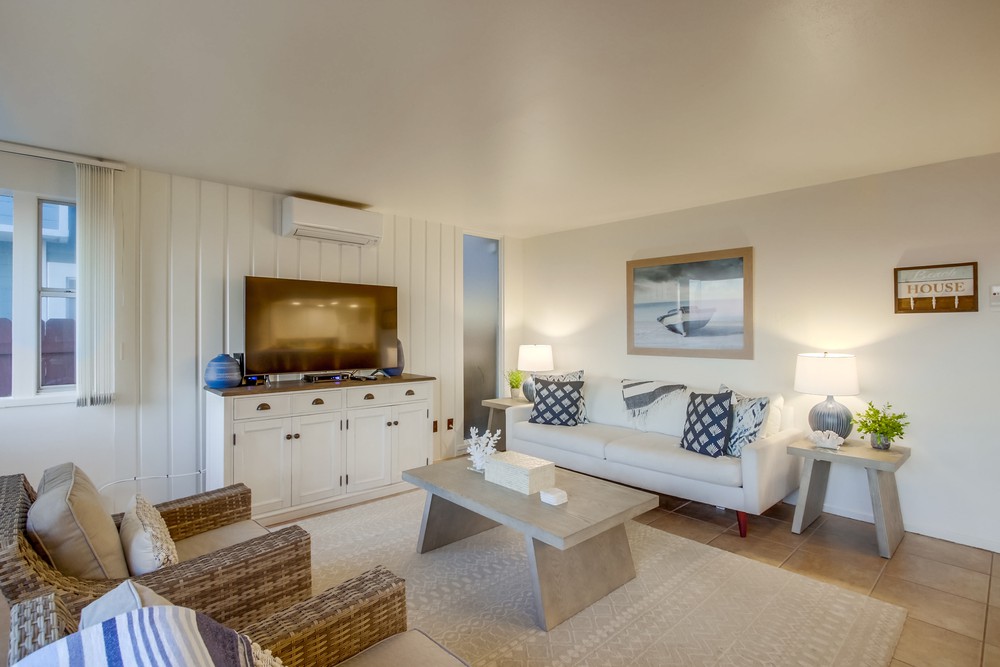 Virtual tour photo 28 of 81 for 3577 Ocean Front Walk
